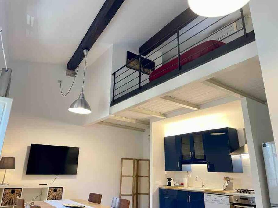 Novella'S Loft Near Santa Maria Novella Station Apartment Флоренция Екстериор снимка